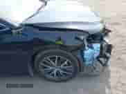 2023 Toyota Camry Hybrid XLE с VIN 4T1F31AK6PU055381, выставлен на аукционе IAAI как лот 43202850 с пробегом 7 705 миль миль и . История ставок и продаж доступна на DreamBid. Изображение 6.