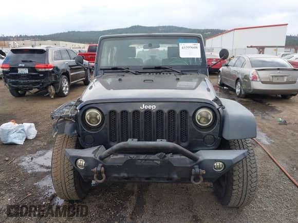 2009 Jeep Wrangler X with VIN 1J4FA24109L724377, listed as a IAAI auction lot 43399008 with 134,053 mi miles and . Bid and sale history available at DreamBid. Image 12.