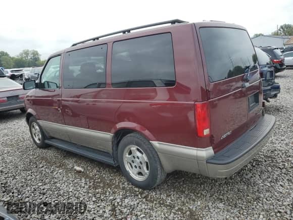 2005 Chevrolet Astro with VIN 1GNDM19X45B105140, listed as a Copart auction lot 73030384 with 92,184 mi miles and Salvage title. Bid and sale history available at DreamBid. Image 2.