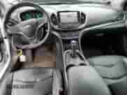 2016 Chevrolet Volt Premier с VIN 1G1RD6S55GU136367, выставлен на аукционе Copart как лот 71677002 с пробегом 79 486 миль миль и . История ставок и продаж доступна на DreamBid. Изображение 8.