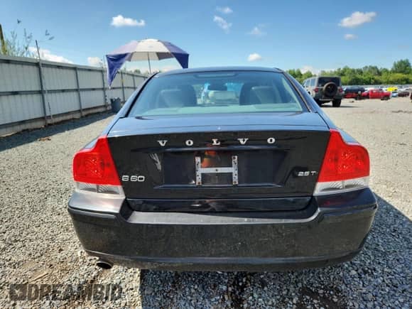 2009 Volvo S60 2.5T с VIN YV1RS592492723669, выставлен на аукционе Copart как лот 64369765 с пробегом 191 930 миль миль и Списание • Salvage title. История ставок и продаж доступна на DreamBid. Изображение 6.
