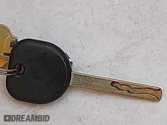 2015 Chevrolet Colorado 2WD WT z VIN 1GCHSAEA1F1205818, wystawiony jako IAAI lot #42391562 z przebiegiem 197 818 mil mil oraz . Historia ofert i sprzedaży dostępna na DreamBid. Obrazek 11.