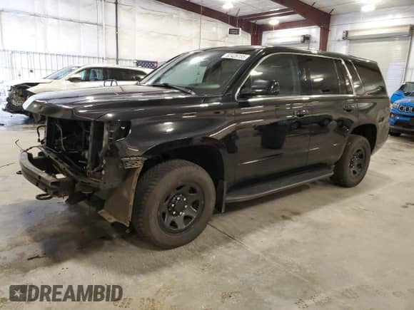2020 Chevrolet Tahoe Commercial with VIN 1GNSKDEC5LR275805, listed as a Copart auction lot 82426155 with 139,590 mi miles and Salvage title. Bid and sale history available at DreamBid. Image 1.