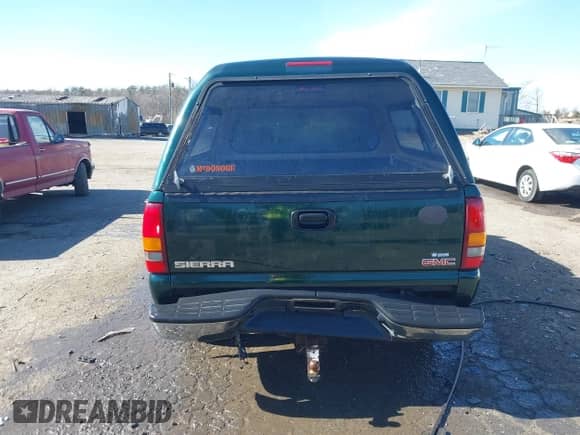2003 GMC Sierra 1500 SLE with VIN 2GTEC19T631280046, listed as a IAAI auction lot 41677072 with 217,336 mi miles and . Bid and sale history available at DreamBid. Image 16.