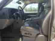 2006 Chevrolet Tahoe LS with VIN 1GNEC13Z86J121706, listed as a Copart auction lot 60292004 with 266,672 mi miles and Clean title. Bid and sale history available at DreamBid. Image 7.