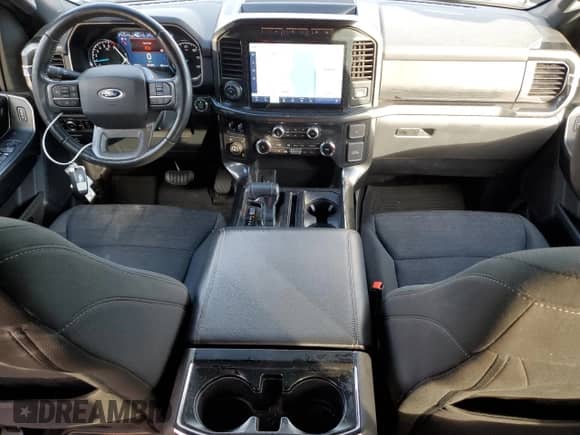 2022 Ford F-150 XL с VIN 1FTFW1E84NFA57674, выставлен на аукционе Copart как лот 86633375 с пробегом 151 927 миль миль и Чистый • Clean title. История ставок и продаж доступна на DreamBid. Изображение 8.