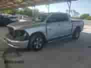 2013 Ram 1500 SLT z VIN 1C6RR6LG8DS523552, wystawiony jako Copart lot #66832875 z przebiegiem 184 144 mil mil oraz Szkoda całkowita • Salvage title. Historia ofert i sprzedaży dostępna na DreamBid. Obrazek 1.