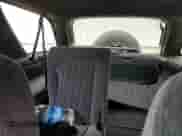 2001 Chevrolet Blazer LS z VIN 1GNCT18W61K158519, wystawiony jako Copart lot #50435495 z przebiegiem Nie podano mil oraz Nie do naprawy • Non repairable. Historia ofert i sprzedaży dostępna na DreamBid. Obrazek 10.