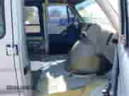 1995 Chevrolet Chevy Van z VIN 1GBEG25Z7SF113159, wystawiony jako IAAI lot #43169429 z przebiegiem 138 859 mil mil oraz . Historia ofert i sprzedaży dostępna na DreamBid. Obrazek 5.
