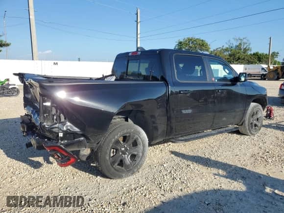 2024 Ram 1500 Big Horn with VIN 1C6RREFG4RN183974, listed as a Copart auction lot 69483195 with 25,985 mi miles and Non repairable. Bid and sale history available at DreamBid. Image 3.