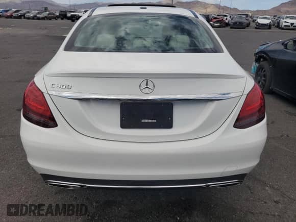 2020 Mercedes-Benz C 300 z VIN W1KWF8DB5LR594111, wystawiony jako Copart lot #69778805 z przebiegiem 34 718 mil mil oraz Szkoda całkowita • Salvage title. Historia ofert i sprzedaży dostępna na DreamBid. Obrazek 6.
