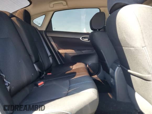 2017 Nissan Sentra SR с VIN 3N1AB7AP6HY233498, выставлен на аукционе Copart как лот 85752845 с пробегом 63 057 миль миль и Списание • Salvage title. История ставок и продаж доступна на DreamBid. Изображение 10.