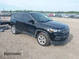 2025 Jeep Compass Latitude с VIN 3C4NJDBN1ST543060, выставлен на аукционе IAAI как лот 42812293 с пробегом 4 241 миль миль и . История ставок и продаж доступна на DreamBid. Изображение 1.