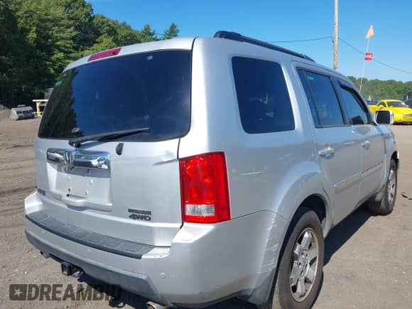 2009 Honda Pilot Touring с VIN 5FNYF48929B043779, выставлен на аукционе IAAI как лот 43044349 с пробегом 197 551 миль миль и . История ставок и продаж доступна на DreamBid. Изображение 4.