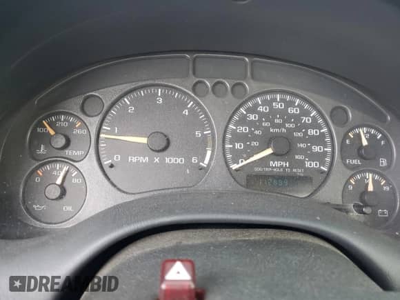 2002 Chevrolet S-10 z VIN 1GCCS14W228153611, wystawiony jako Copart lot #54957165 z przebiegiem 112 834 mil mil oraz Czysty tytuł • Clean title. Historia ofert i sprzedaży dostępna na DreamBid. Obrazek 9.