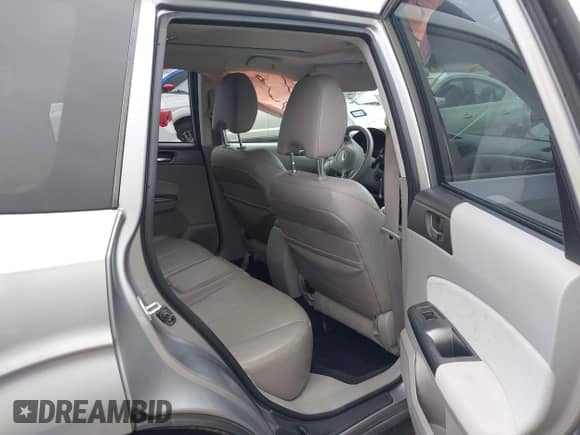 2011 Subaru Forester X Limited с VIN JF2SHBEC8BH726226, выставлен на аукционе IAAI как лот 42113647 с пробегом 78 694 миль миль и . История ставок и продаж доступна на DreamBid. Изображение 8.