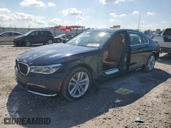 2017 BMW 7 Series ALPINA B7 xDrive с VIN WBA7F2C3XHG423179, выставлен на аукционе Copart как лот 61794115 с пробегом 55 399 миль миль и Списание • Salvage title. История ставок и продаж доступна на DreamBid. Изображение 1.