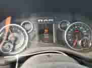 2020 Ram 1500 Big Horn z VIN 1C6RREFG1LN333692, wystawiony jako Copart lot #84649694 z przebiegiem 67 046 mil mil oraz Szkoda całkowita • Salvage title. Historia ofert i sprzedaży dostępna na DreamBid. Obrazek 9.