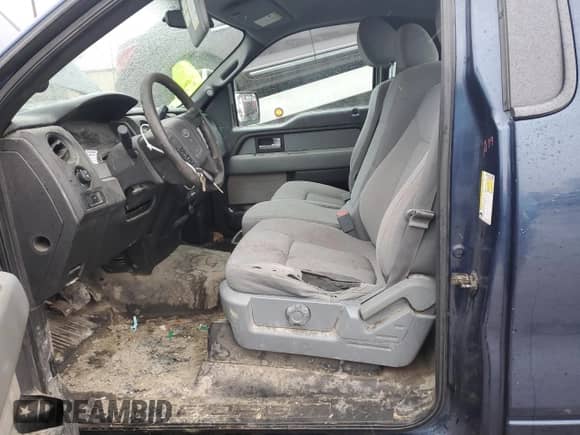 2013 Ford F-150 XL z VIN 1FTNF1CT4DKF08708, wystawiony jako Copart lot #47775185 z przebiegiem 145 265 mil mil oraz Szkoda całkowita • Salvage title. Historia ofert i sprzedaży dostępna na DreamBid. Obrazek 7.