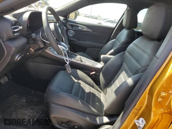 2024 Dodge Hornet GT Plus with VIN ZACNDFBN3R3A11207, listed as a Copart auction lot 64510014 with 8,699 mi miles and Salvage title. Bid and sale history available at DreamBid. Image 7.