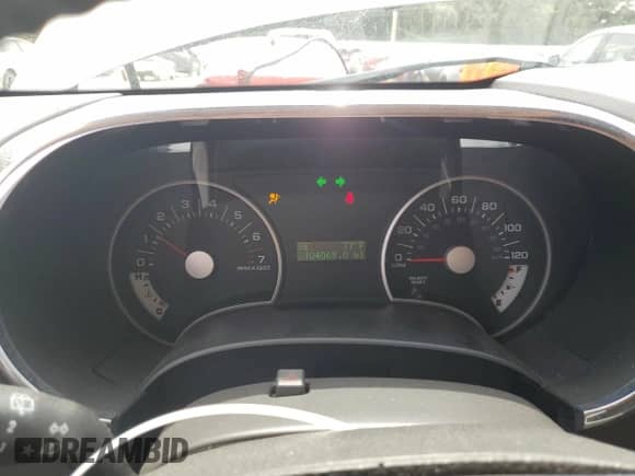 2010 Ford Explorer XLT z VIN 1FMEU6DE4AUA10863, wystawiony jako Copart lot #81406715 z przebiegiem 104 068 mil mil oraz Szkoda całkowita • Salvage title. Historia ofert i sprzedaży dostępna na DreamBid. Obrazek 9.