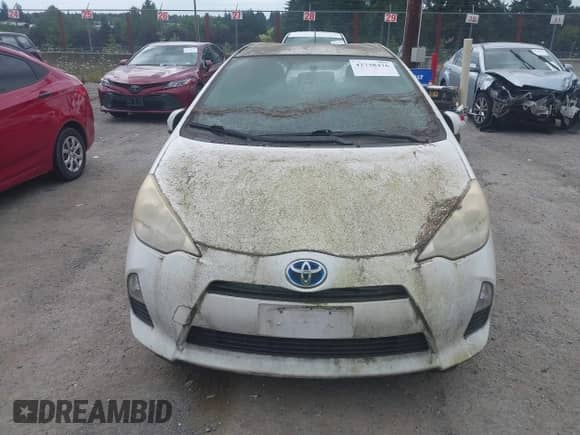 2013 Toyota Prius One с VIN JTDKDTB35D1542832, выставлен на аукционе IAAI как лот 42738476 с пробегом 143 327 миль миль и . История ставок и продаж доступна на DreamBid. Изображение 12.
