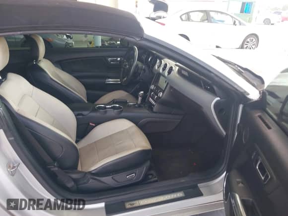 2017 Ford Mustang EcoBoost Premium с VIN 1FATP8UH7H5218674, выставлен на аукционе IAAI как лот 43393857 с пробегом 132 174 миль миль и . История ставок и продаж доступна на DreamBid. Изображение 5.