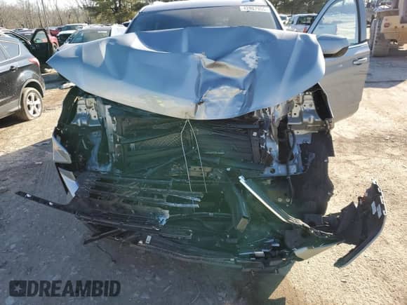 2024 Chevrolet Suburban LT with VIN 1GNSKCKD9RR185377, listed as a Copart auction lot 42807955 with 14,651 mi miles and Salvage title. Bid and sale history available at DreamBid. Image 12.