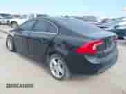 2012 Volvo S60 T6 with VIN YV1902FH2C2036128, listed as a IAAI auction lot 40015839 with 185,249 mi miles and . Bid and sale history available at DreamBid. Image 3.
