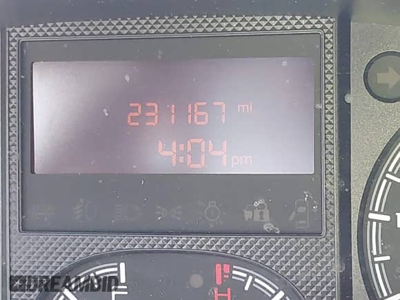 2015 Ram ProMaster Cargo z VIN 3C6TRVAG1FE520713, wystawiony jako IAAI lot #42751678 z przebiegiem 231 167 mil mil oraz . Historia ofert i sprzedaży dostępna na DreamBid. Obrazek 15.