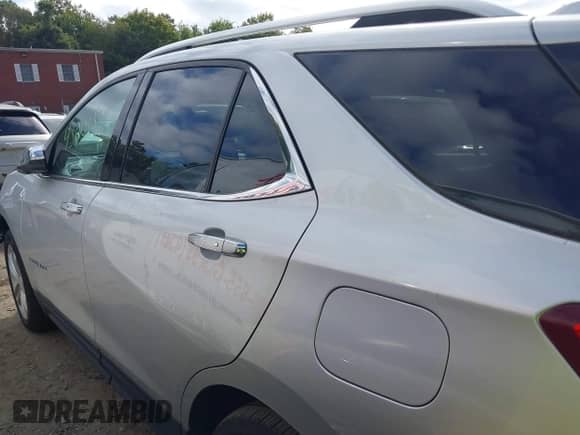 2019 Chevrolet Equinox Premier with VIN 3GNAXYEX5KS633276, listed as a IAAI auction lot 43201388 with 34,196 mi miles and . Bid and sale history available at DreamBid. Image 14.