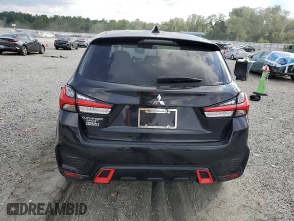 2024 Mitsubishi Outlander S с VIN JA4ARUAU8RU002338, выставлен на аукционе Copart как лот 69014925 с пробегом 16 296 миль миль и Списание • Salvage title. История ставок и продаж доступна на DreamBid. Изображение 6.