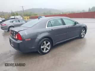 2010 Chevrolet Malibu 1LT z VIN 1G1ZC5EB7A4120600, wystawiony jako IAAI lot #43430988 z przebiegiem 333 906 mil mil oraz . Historia ofert i sprzedaży dostępna na DreamBid. Obrazek 4.