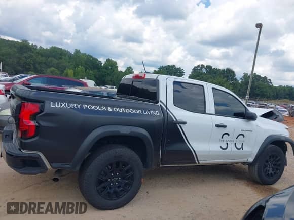 2024 Chevrolet Colorado 4WD Trail Boss с VIN 1GCPTEEK1R1218534, выставлен на аукционе IAAI как лот 42831017 с пробегом 43 660 миль миль и . История ставок и продаж доступна на DreamBid. Изображение 13.