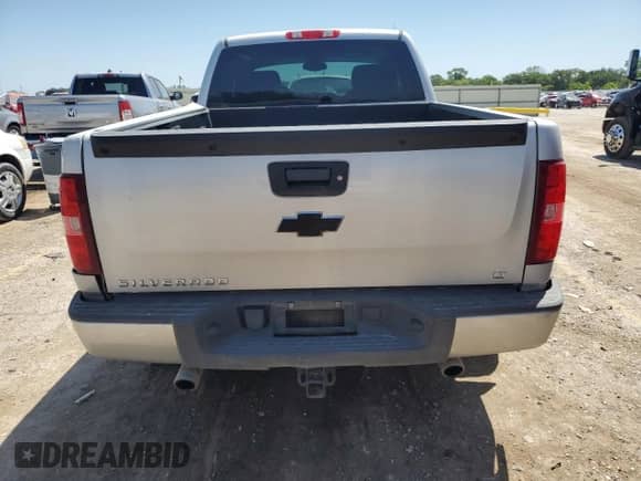 2011 Chevrolet Silverado 1500 LT with VIN 1GCRKSE32BZ307734, listed as a Copart auction lot 66521355 with 106,507 mi miles and Salvage title. Bid and sale history available at DreamBid. Image 6.