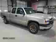2006 Chevrolet Silverado 1500 LT1 with VIN 1GCEK19V96Z201517, listed as a Copart auction lot 63828605 with 382,779 mi miles and Clean title. Bid and sale history available at DreamBid. Image 4.