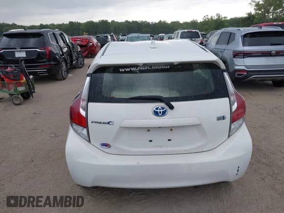 2015 Toyota Prius One z VIN JTDKDTB38F1576685, wystawiony jako IAAI lot #43028634 z przebiegiem 153 700 mil mil oraz . Historia ofert i sprzedaży dostępna na DreamBid. Obrazek 17.