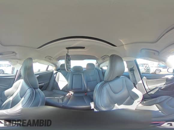 2018 Volvo S60 Dynamic с VIN YV140MTL9J2465374, выставлен на аукционе Copart как лот 72774194 с пробегом 104 003 миль миль и Списание • Salvage title. История ставок и продаж доступна на DreamBid. Изображение 13.