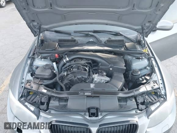 2012 BMW 3 Series 335i с VIN WBAKG7C58CE803387, выставлен на аукционе IAAI как лот 43438973 с пробегом 129 264 миль миль и . История ставок и продаж доступна на DreamBid. Изображение 10.