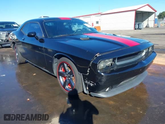 2012 Dodge Challenger SXT с VIN 2C3CDYAG1CH294802, выставлен на аукционе IAAI как лот 43475559 с пробегом 180 093 миль миль и . История ставок и продаж доступна на DreamBid. Изображение 1.