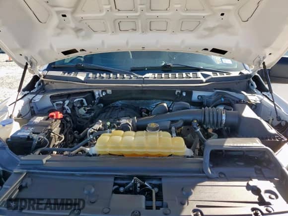 2020 Ford F-150 XL with VIN 1FTMF1EB1LFA38533, listed as a Copart auction lot 90881205 with 186,118 mi miles and Clean title. Bid and sale history available at DreamBid. Image 11.