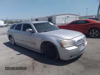 2006 Dodge Magnum R/T with VIN 2D4GV57246H120637, listed as a IAAI auction lot 36248041 with Not provided miles and . Bid and sale history available at DreamBid. Image 1.