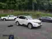 2020 Chevrolet Equinox Premier с VIN 3GNAXYEX9LS665844, выставлен на аукционе Copart как лот 68512015 с пробегом 16 080 миль миль и Списание • Salvage title. История ставок и продаж доступна на DreamBid. Изображение 14.