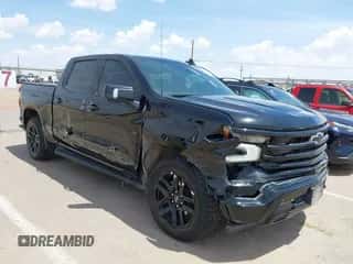 2024 Chevrolet Silverado 1500 High Country с VIN 1GCUDJEL6RZ329082, выставлен на аукционе IAAI как лот 42729321 с пробегом 67 809 миль миль и . История ставок и продаж доступна на DreamBid. Изображение 1.
