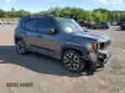 2018 Jeep Renegade Latitude with VIN ZACCJABB5JPJ68093, listed as a Copart auction lot 70480605 with 209,024 mi miles and Clean title. Bid and sale history available at DreamBid. Image 4.
