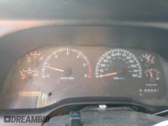 1998 Dodge 1500 z VIN 3B7HC13Z6WG204770, wystawiony jako Copart lot #75545454 z przebiegiem 138 124 mil mil oraz Szkoda całkowita • Salvage title. Historia ofert i sprzedaży dostępna na DreamBid. Obrazek 9.