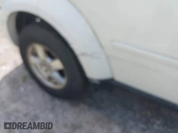2009 Dodge Nitro SE with VIN 1D8GU28K59W513566, listed as a IAAI auction lot 42726395 with 134,489 mi miles and . Bid and sale history available at DreamBid. Image 6.