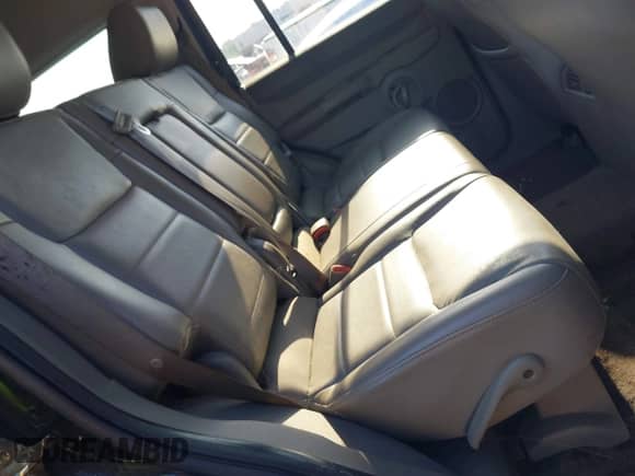 2006 Jeep Commander с VIN 1J8HG48K36C301549, выставлен на аукционе IAAI как лот 42756805 с пробегом 167 865 миль миль и . История ставок и продаж доступна на DreamBid. Изображение 8.