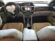 2017 Honda Accord Touring z VIN JHMCR6F79HC006916, wystawiony jako Copart lot #82732195 z przebiegiem 116 272 mil mil oraz Szkoda całkowita • Salvage title. Historia ofert i sprzedaży dostępna na DreamBid. Obrazek 8.