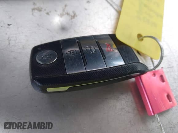 2016 Kia Sorento SX z VIN 5XYPK4A50GG109816, wystawiony jako IAAI lot #42319931 z przebiegiem 170 539 mil mil oraz . Historia ofert i sprzedaży dostępna na DreamBid. Obrazek 11.